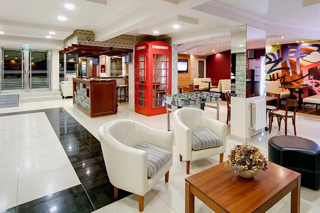 hotel-cambria-2