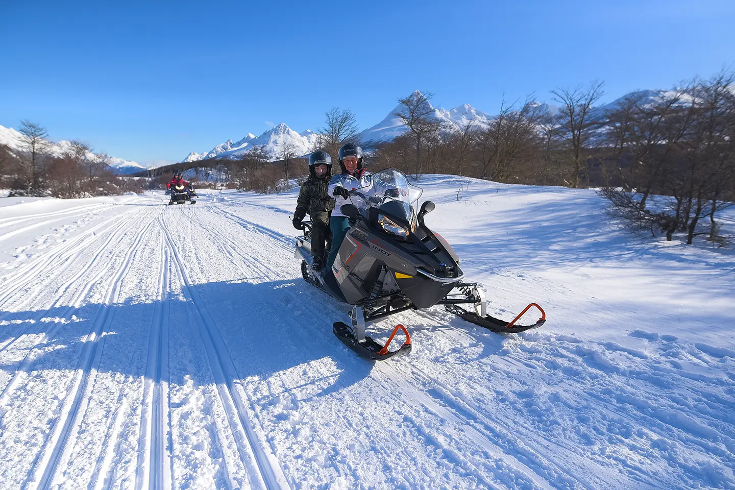 aventura-blanca-moto-nieve