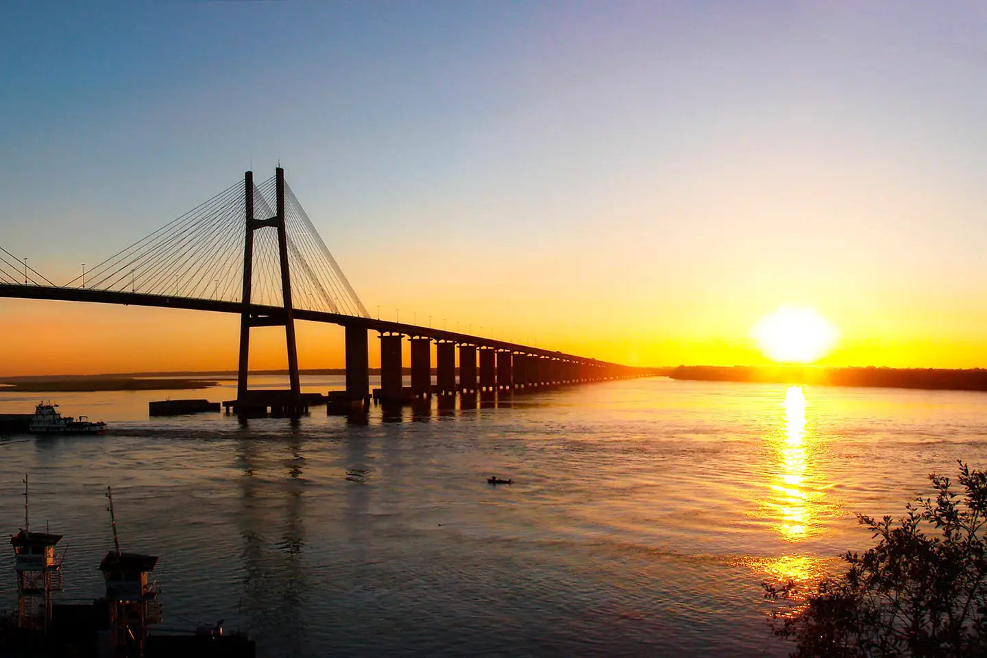 Rosario: Rosario puente atardecer