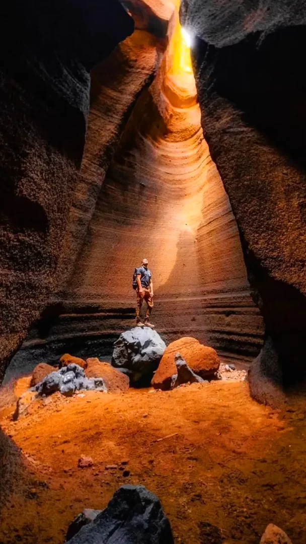 volcan-malacara-carmona-portada