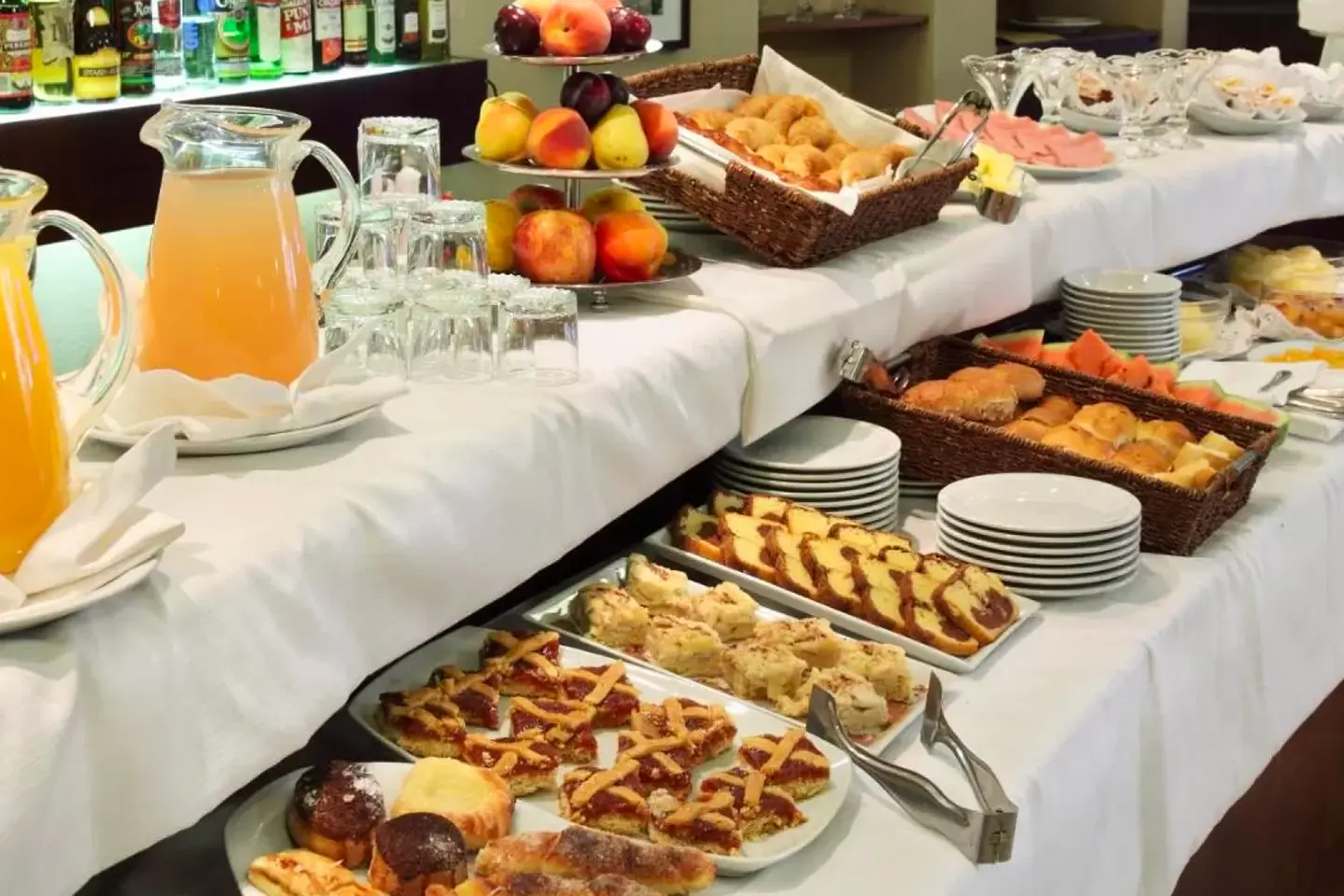 gran-hotel-buenos-aires-desayuno