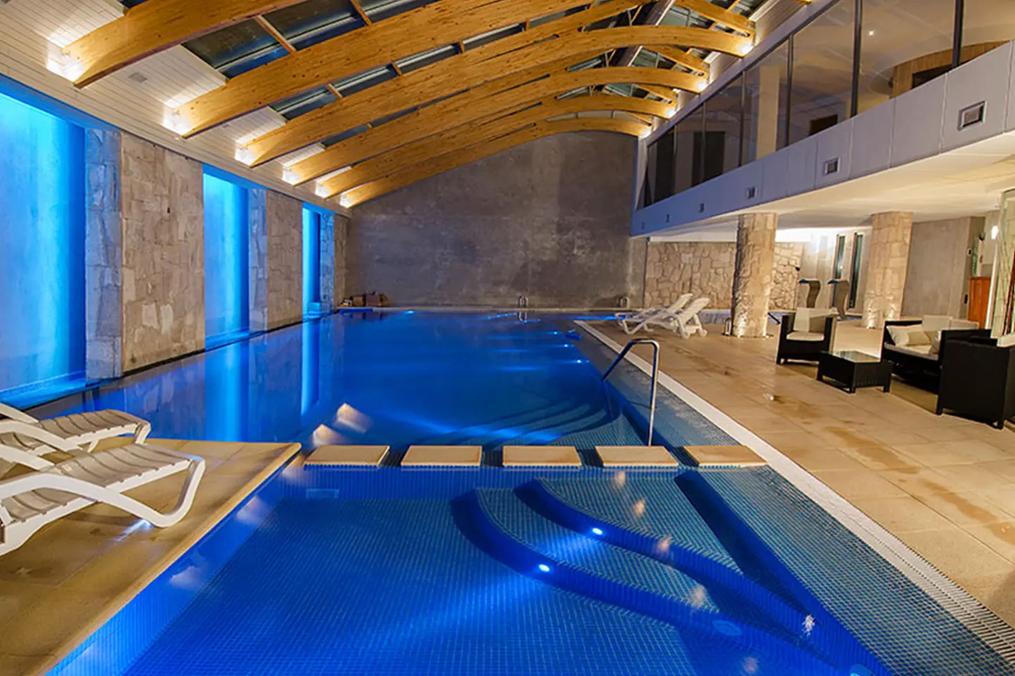 hotel-cristal-pileta1