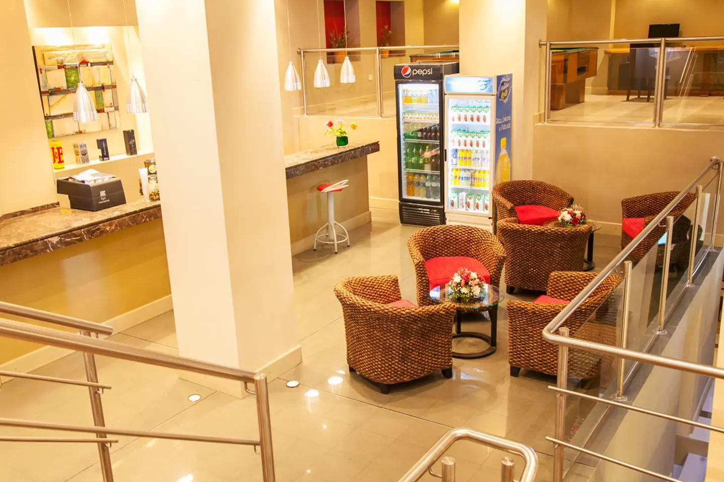 hotel-monte-claro-hall