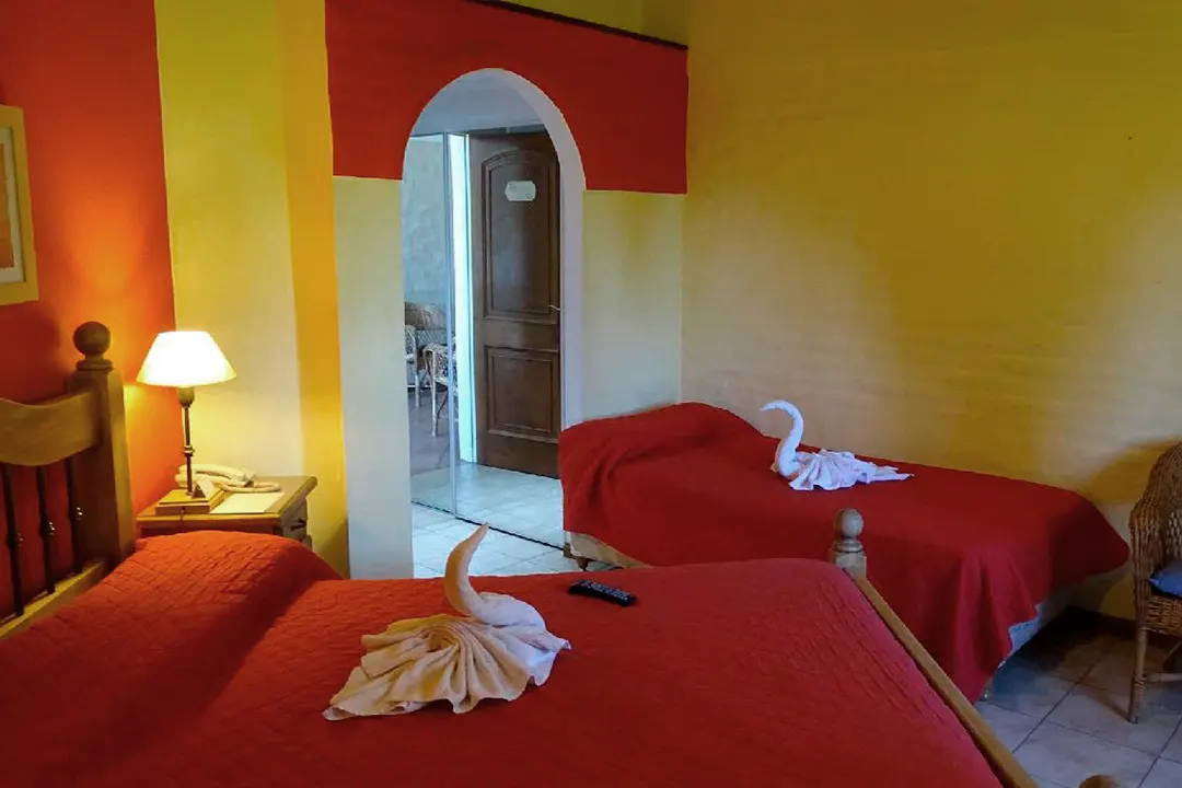 hotel-sol-y-luna-habitacion2