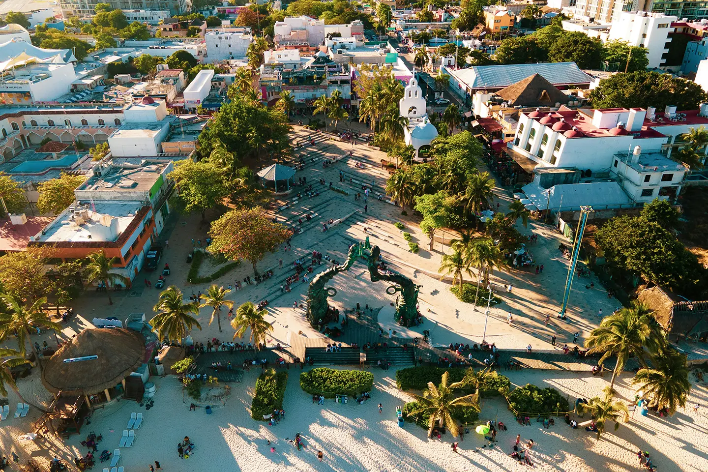 playa-del-carmen-plaza