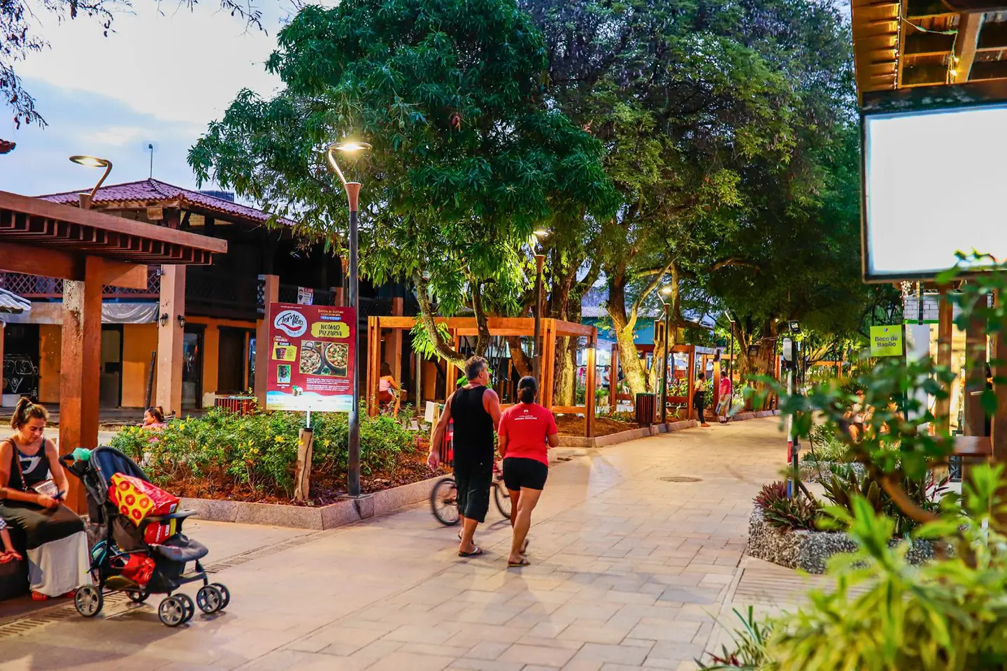 praia-do-forte-centro