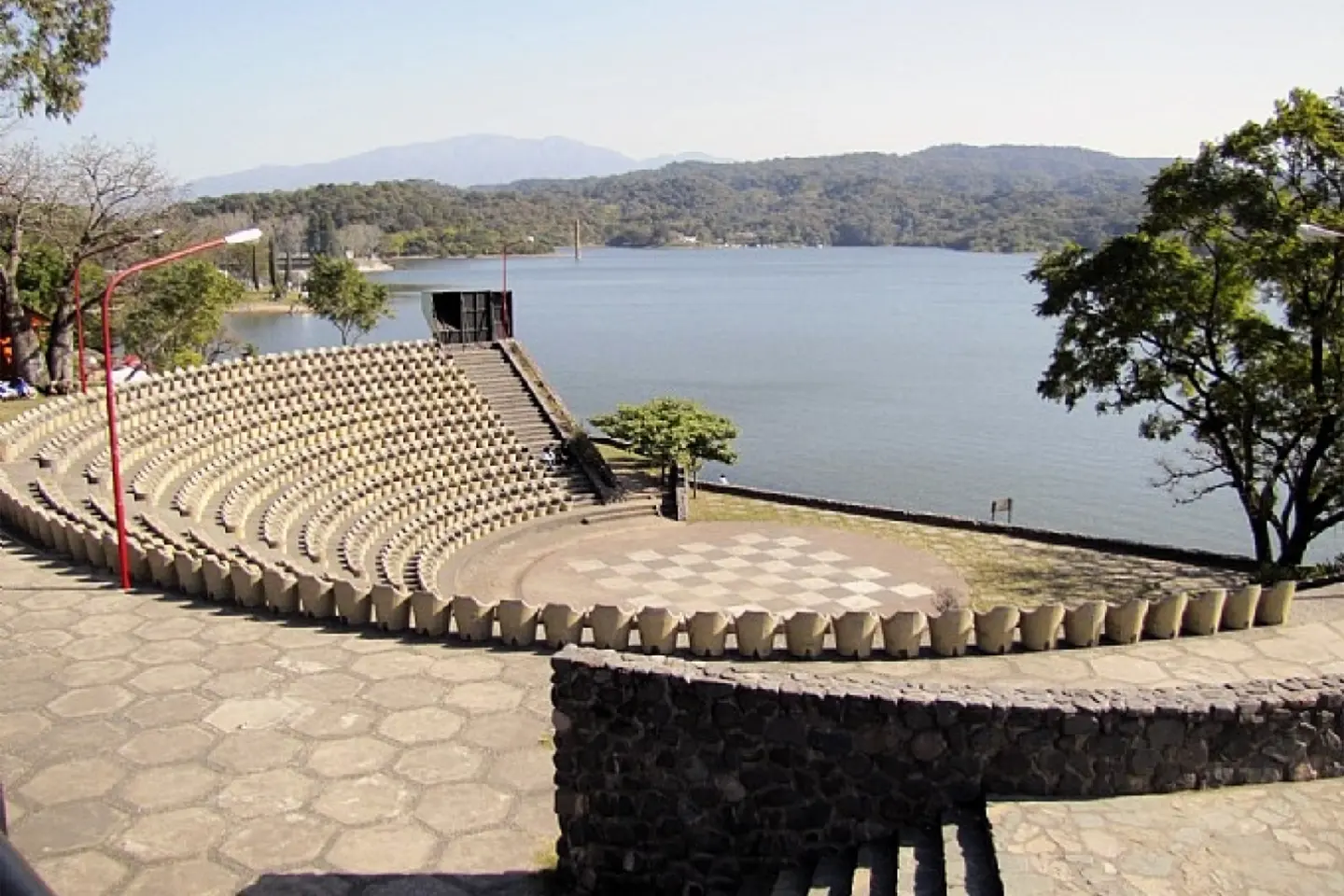 Tucumán & Termas de Rio Hondo en Bus: Tucuman anfiteatro