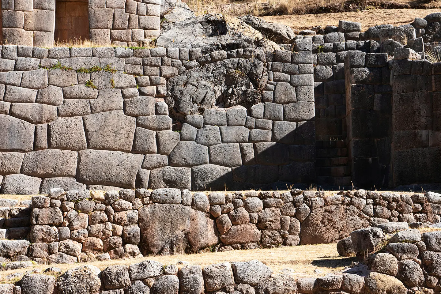 Perú & Bolivia en Bus: Ruinas cusco peru